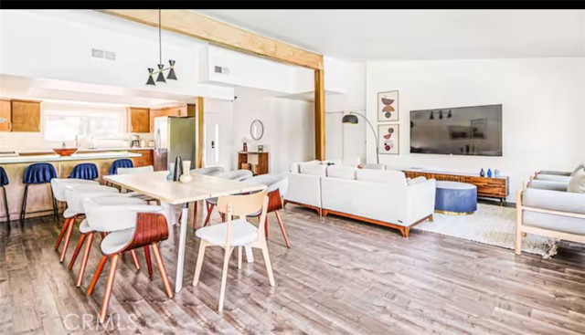 1874 N Los Alamos Road, Palm Springs CA: https://media.crmls.org/medias/13f101e1-bbfc-4fac-84b6-12bb00506e75.jpg