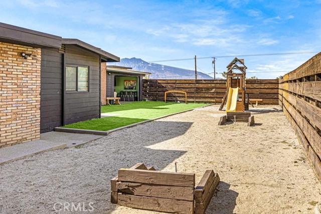 Detail Gallery Image 19 of 43 For 73100 Lyons Bld, Desert Hot Springs,  CA 92241 - 4 Beds | 4/1 Baths