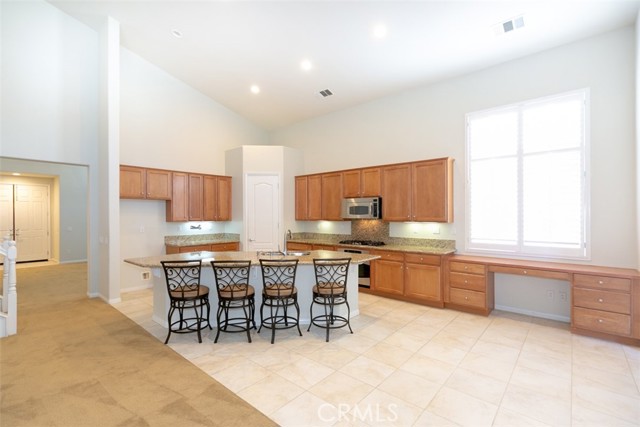 Detail Gallery Image 8 of 36 For 41640 Merryvale Ln, Palmdale,  CA 93551 - 4 Beds | 3/1 Baths