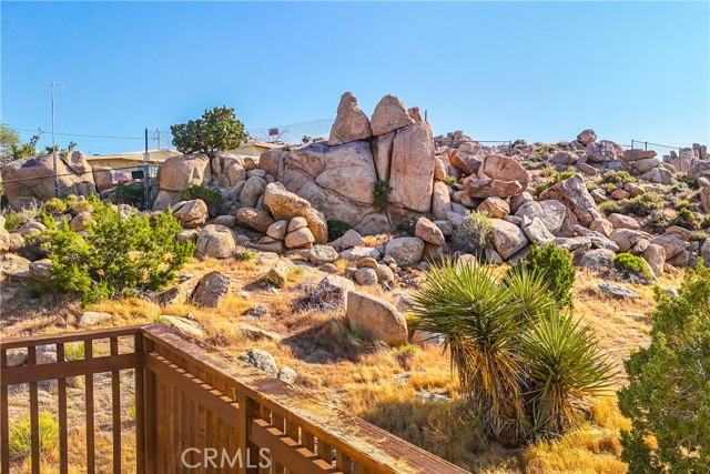 Detail Gallery Image 15 of 65 For 5510 Roberts Rd, Yucca Valley,  CA 92284 - 3 Beds | 2 Baths