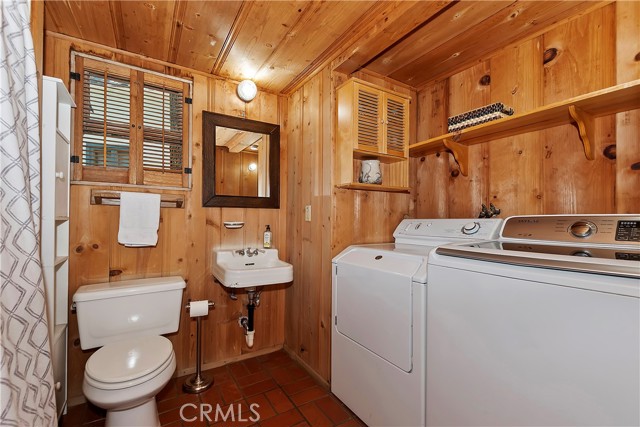 Detail Gallery Image 19 of 37 For 369 John Muir Rd, Lake Arrowhead,  CA 92352 - 3 Beds | 2 Baths