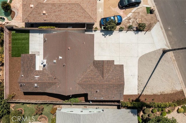 22723 Leonora Drive, Woodland Hills CA: https://media.crmls.org/medias/13f67a58-94b7-45ed-9953-292121077a52.jpg