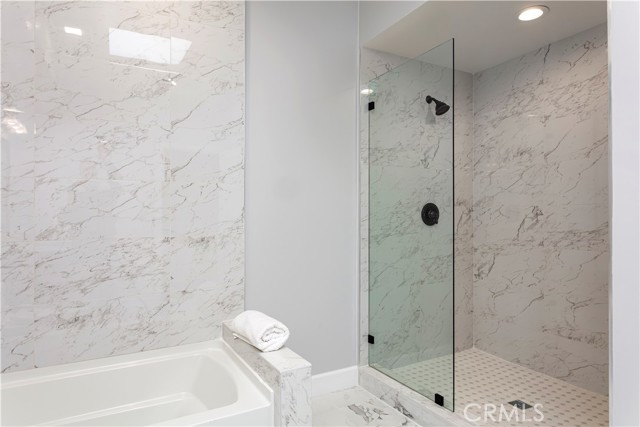 Detail Gallery Image 27 of 27 For 3236 Royal Oaks Dr #2,  Thousand Oaks,  CA 91362 - 3 Beds | 2/1 Baths