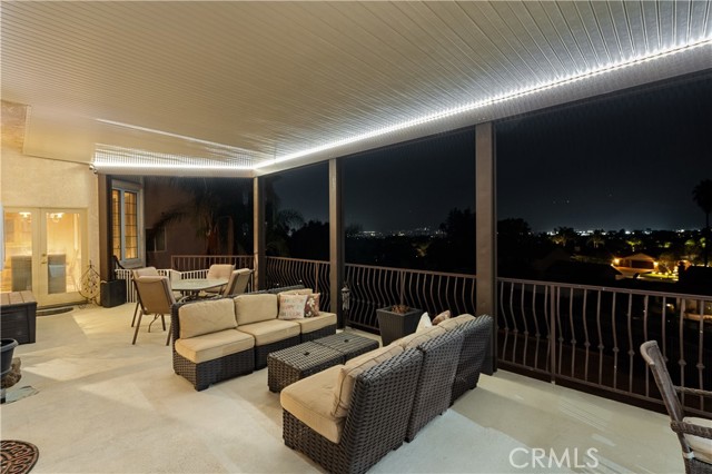 Detail Gallery Image 9 of 69 For 613 E Sunset Dr, Redlands,  CA 92373 - 6 Beds | 6 Baths