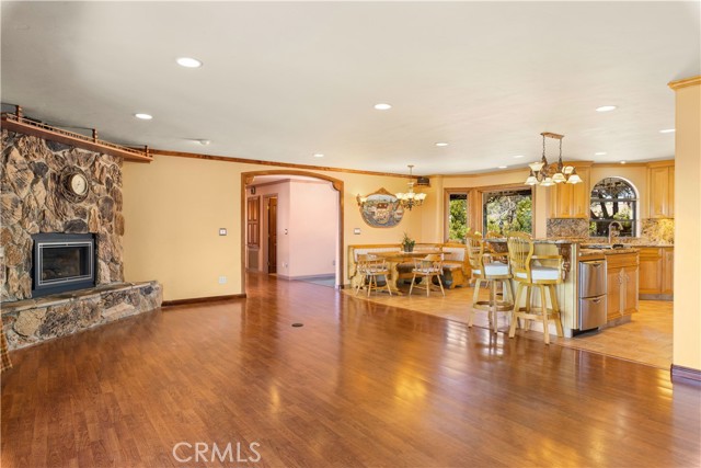 Detail Gallery Image 12 of 48 For 425 Lake Vista, Lakeport,  CA 95453 - 3 Beds | 3/2 Baths