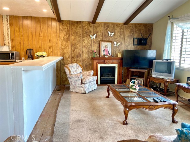 15111 Pipeline Avenue, Chino Hills CA: https://media.crmls.org/medias/13f9a182-d558-4f66-a25c-5a7c24f6d543.jpg