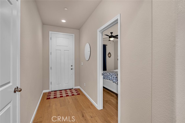 3559 Sunstone Court, Merced CA: https://media.crmls.org/medias/13f9d5d0-6fb3-4779-bc76-47e495b82b4c.jpg