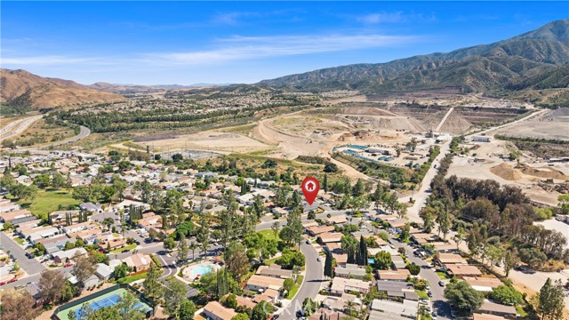 Detail Gallery Image 31 of 36 For 10220 Wrangler Way, Corona,  CA 92883 - 3 Beds | 2 Baths