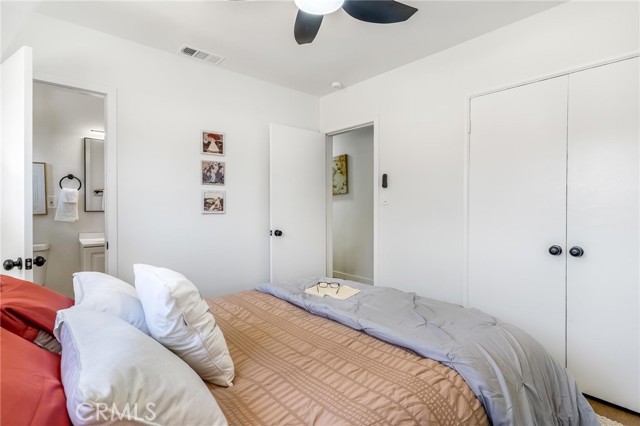 19436 Chaparral Street, Rialto CA: https://media.crmls.org/medias/13fab1bb-6df3-49ba-a908-6176c1c1c45b.jpg