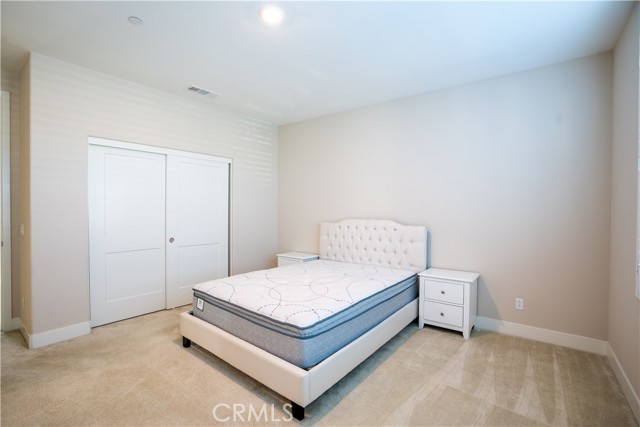 Detail Gallery Image 38 of 47 For 51 Cartwheel, Irvine,  CA 92618 - 5 Beds | 4/2 Baths