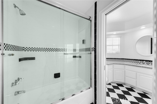 338 Laurel Avenue, Arcadia CA: https://media.crmls.org/medias/13fb635b-4625-4d95-98d1-64cdeba2d26f.jpg