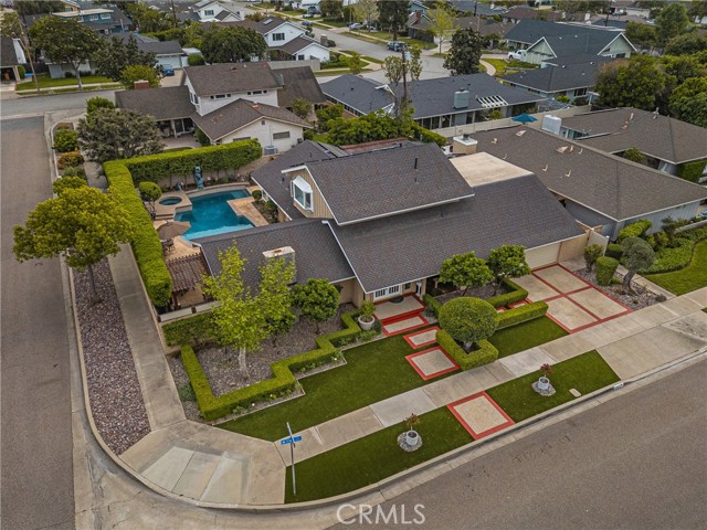 Detail Gallery Image 69 of 75 For 3030 E Elgin, Orange,  CA 92869 - 4 Beds | 2/1 Baths