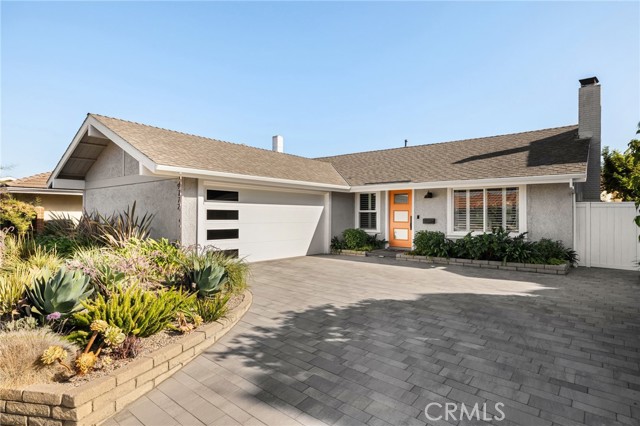 9772 Star Dr, Huntington Beach, CA 92646