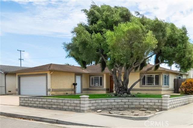 1020 W Cherry Avenue, Lompoc CA: https://media.crmls.org/medias/13fe158f-f316-44a4-a370-f5772aeef46e.jpg
