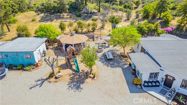 Detail Gallery Image 5 of 62 For 20241 Grand, Wildomar,  CA 92595 - 3 Beds | 2 Baths