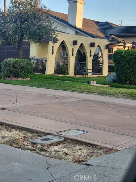 Detail Gallery Image 8 of 8 For 644 S California, West Covina,  CA 91790 - 3 Beds | 2 Baths