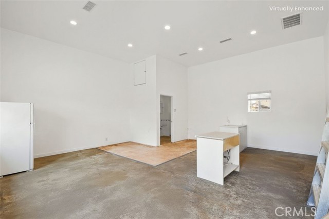 Detail Gallery Image 28 of 33 For 9261 Cedar, Bellflower,  CA 90706 - 5 Beds | 3 Baths