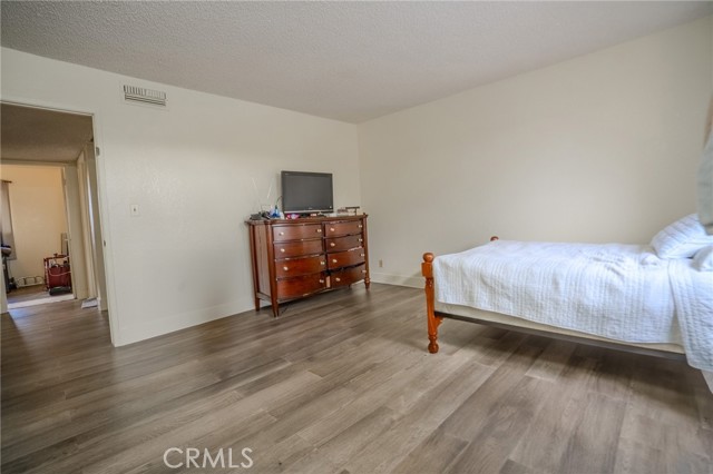 Detail Gallery Image 11 of 21 For 409 W Mountain View Ave, La Habra,  CA 90631 - 3 Beds | 2/1 Baths
