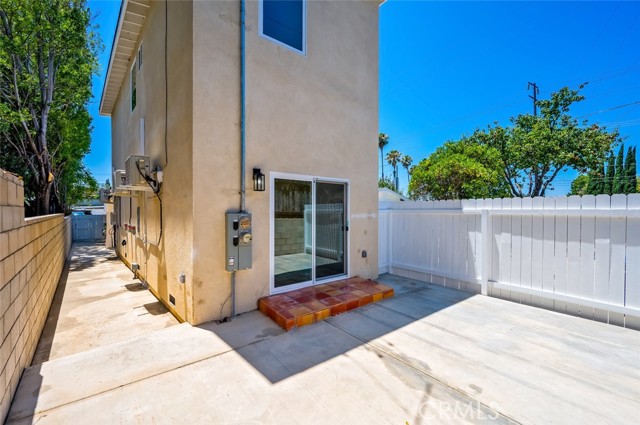 15005 Badlona Drive, La Mirada CA: https://media.crmls.org/medias/13fffd3b-e7ff-416b-b7bf-69a2488c92b8.jpg