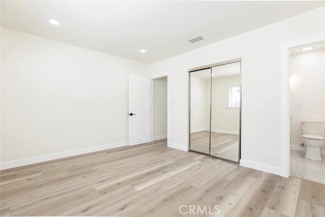 Detail Gallery Image 13 of 28 For 11110 Odell Ave, Sunland,  CA 91040 - 3 Beds | 3 Baths