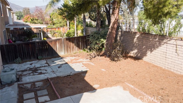 Detail Gallery Image 38 of 39 For 323 Camden Ct, Corona,  CA 92879 - 3 Beds | 2/1 Baths