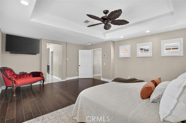 23312 White Oak Lane, Murrieta CA: https://media.crmls.org/medias/14011f5e-b6ae-4562-b182-d9803c7ee2b2.jpg
