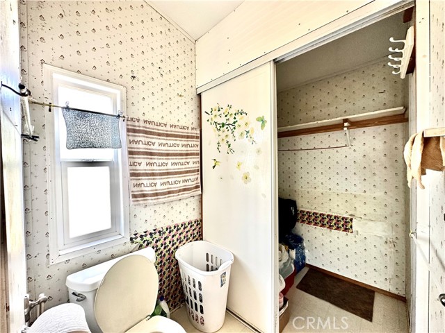 Detail Gallery Image 15 of 41 For 507 S Euclid St #71,  Santa Ana,  CA 92074 - 4 Beds | 2 Baths