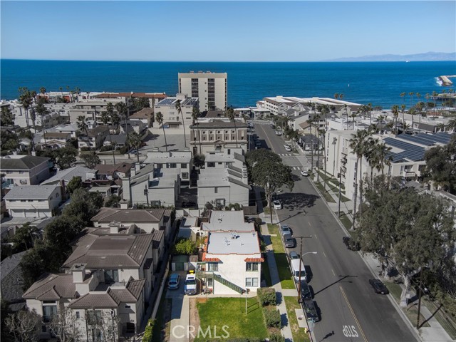 218 Ruby Street, Redondo Beach, California 90277, 4 Bedrooms Bedrooms, ,2 BathroomsBathrooms,Residential,Sold,Ruby,SB21158111