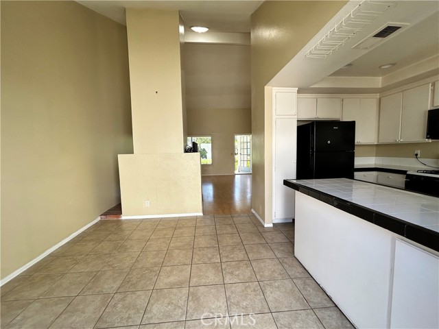 15 Wintergreen, Irvine CA: https://media.crmls.org/medias/1401e925-8efc-4e0c-b2d6-bc547938568c.jpg