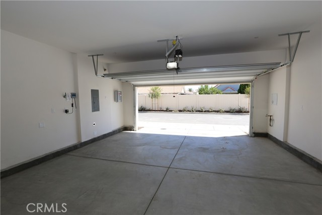 Detail Gallery Image 12 of 30 For 16065 Botanical St, Moreno Valley,  CA 92551 - 4 Beds | 2/1 Baths