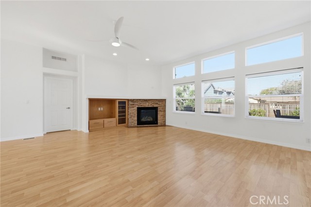 Detail Gallery Image 25 of 54 For 158 Cecil, Costa Mesa,  CA 92627 - 3 Beds | 2/1 Baths