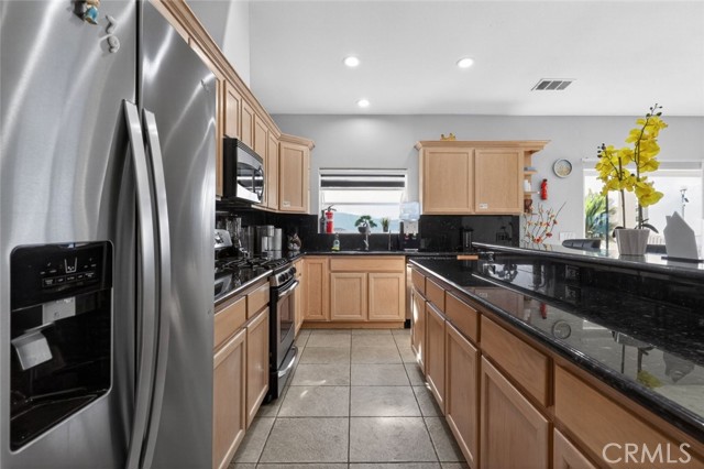 Detail Gallery Image 11 of 30 For 67972 Monterico Rd, Desert Hot Springs,  CA 92240 - 3 Beds | 2/1 Baths