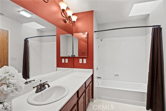 Detail Gallery Image 25 of 39 For 5 Valley Lake, Chico,  CA 95928 - 2 Beds | 2 Baths