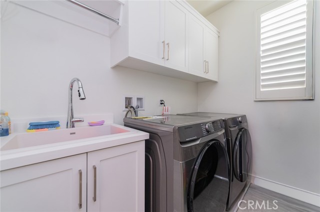 Detail Gallery Image 33 of 34 For 116 Imagination Trl, Irvine,  CA 92620 - 4 Beds | 3/1 Baths