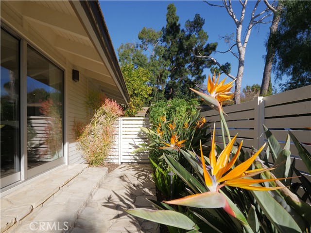 15 Dorado Place, Rolling Hills Estates, California 90274, 4 Bedrooms Bedrooms, ,2 BathroomsBathrooms,Residential,Sold,Dorado,SB22016341