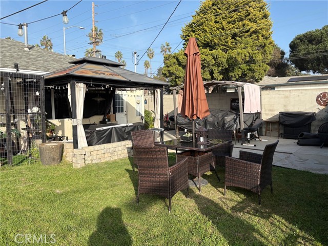 Detail Gallery Image 2 of 5 For 2618 182nd, Redondo Beach,  CA 90278 - 3 Beds | 1 Baths