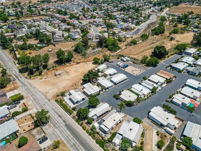 12995 6th, Yucaipa CA: https://media.crmls.org/medias/1406a623-4502-4d33-b1f5-04b0ce2dfd7a.jpg