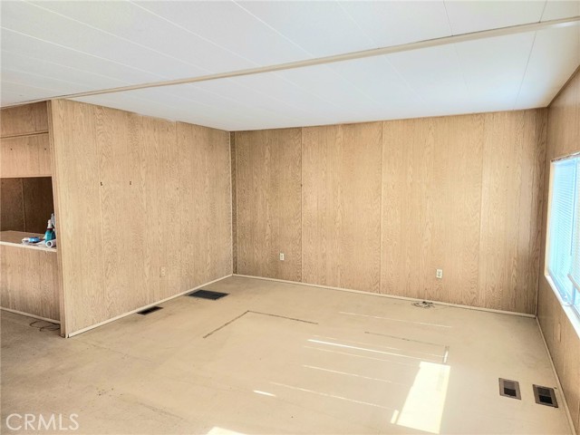 Detail Gallery Image 2 of 6 For 711 San Mateo Cir, Hemet,  CA 92543 - 2 Beds | 1/1 Baths