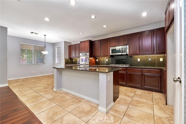 Detail Gallery Image 12 of 57 For 40412 Jacob Way, Murrieta,  CA 92563 - 4 Beds | 3 Baths