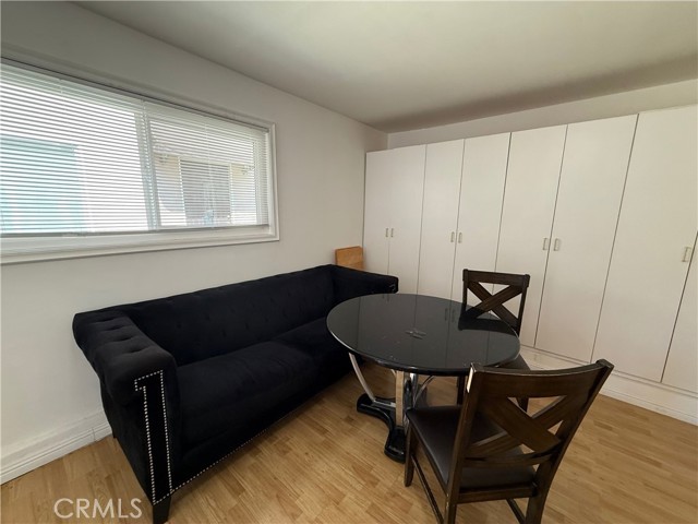 Detail Gallery Image 2 of 25 For 15513 Andrae Ct #C,  North Hills,  CA 91343 - 0 Beds | 1 Baths