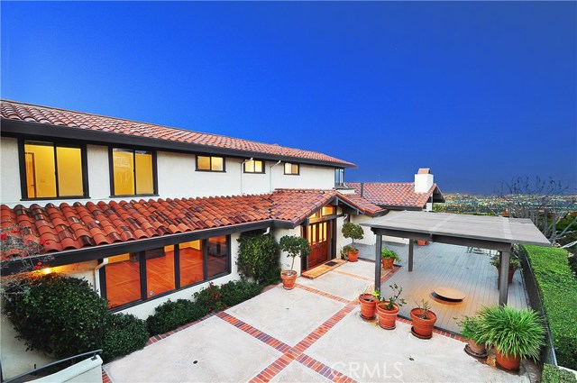 2249 Via Guadalana, Palos Verdes Estates, California 90274, 4 Bedrooms Bedrooms, ,2 BathroomsBathrooms,Residential,Sold,Via Guadalana,PV17004851