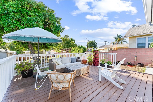 6023 Acacia Avenue, Whittier CA: https://media.crmls.org/medias/1407b437-3a7e-4151-a179-7c7d2fd6bc5b.jpg