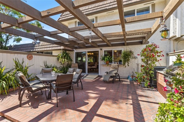 Detail Gallery Image 18 of 27 For 13966 Chelmsford Lane, Westminster,  CA 92683 - 4 Beds | 3 Baths