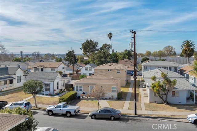 7031 Whittier Avenue, Whittier, California 90602, ,Multi-Family,For Sale,Whittier,PW25022797