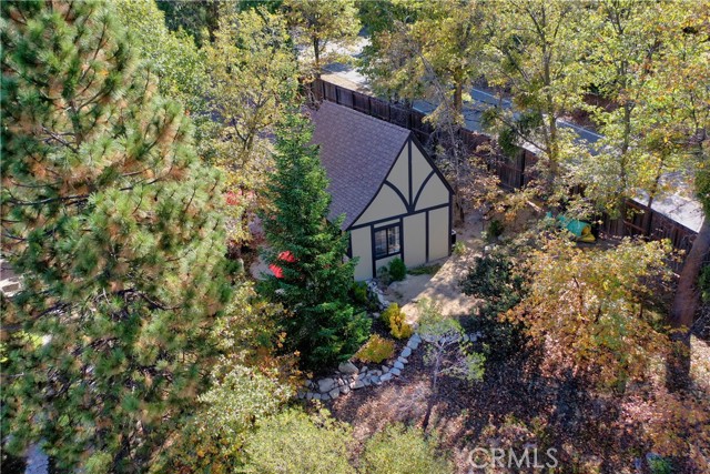 Detail Gallery Image 34 of 49 For 27625 High Knoll Rd #4,  Lake Arrowhead,  CA 92352 - 2 Beds | 2 Baths