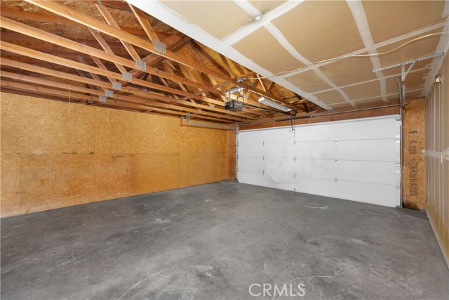 135 S Alfred Street, Coalinga CA: https://media.crmls.org/medias/14088030-9265-44eb-8e0a-a67c03c9fac6.jpg