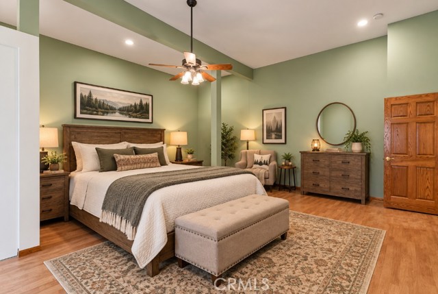 27487 North Bay, Lake Arrowhead, CA 92352