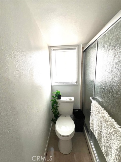 Image 36 of 47 For 9719 Belmont Street