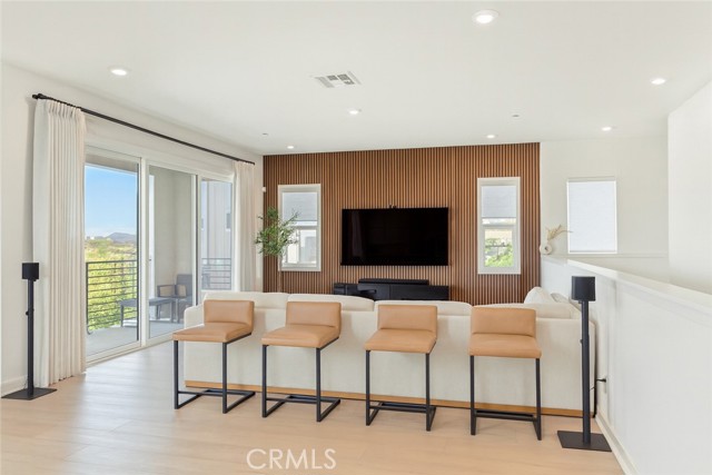 181 Abacus, Irvine CA: https://media.crmls.org/medias/140a39fb-3599-4ddf-9b32-6fa861f9dce7.jpg
