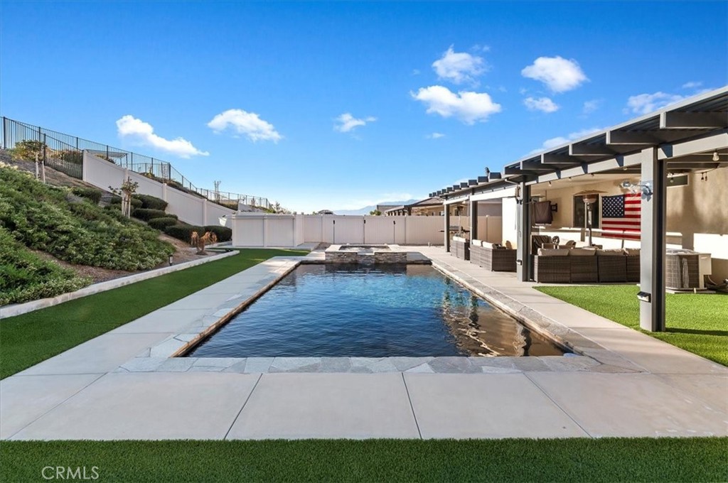 MLS #IV25268957 image #20